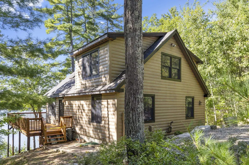 56 East Side Drive Ossipee NH 03864