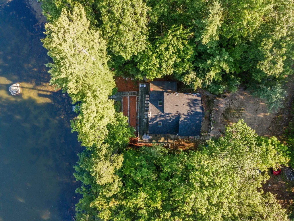 56 East Side Drive Ossipee NH 03864