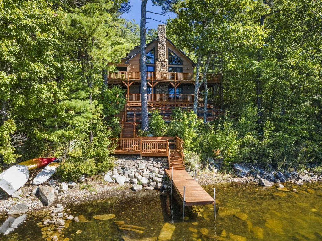 56 East Side Drive Ossipee NH 03864