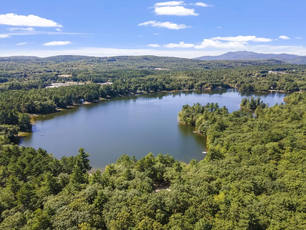 56 East Side Drive Ossipee NH 03864