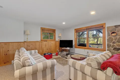 56 East Side Drive Ossipee NH 03864