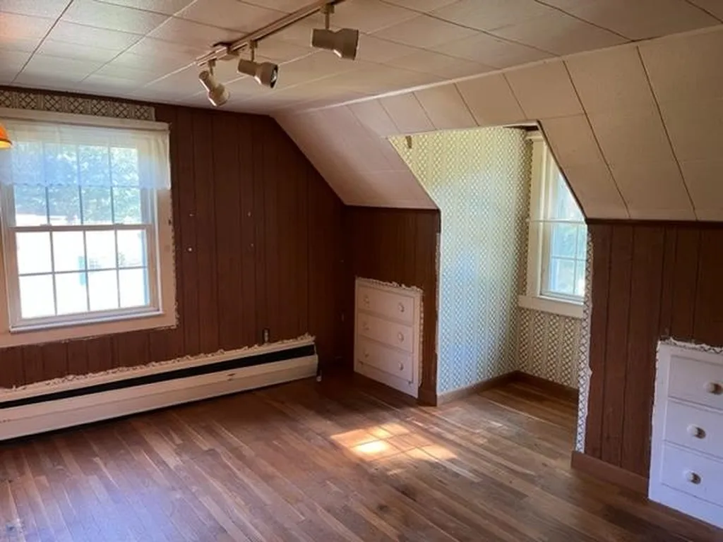 21 Silver Lane Rollinsford NH 03869