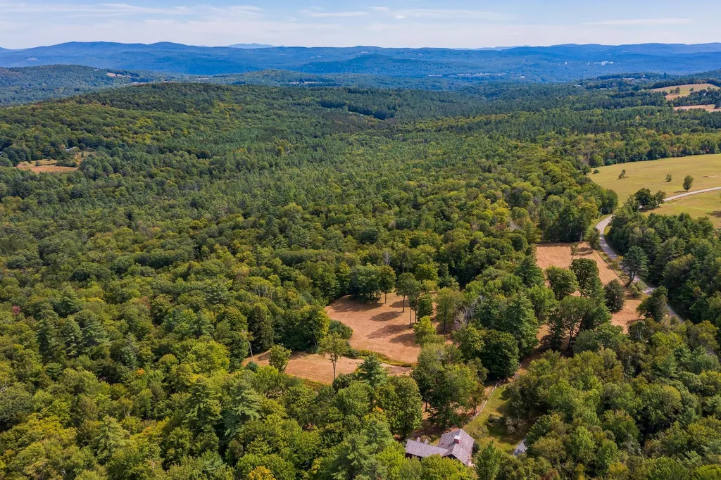 980 Bragg Hill Road Norwich VT 05055