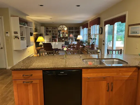 107 Wild Rose Circle Shelburne VT 05482