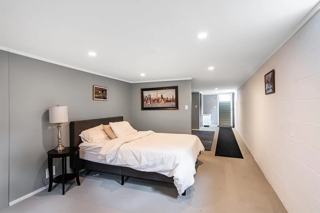 64 Sunset Drive Burlington VT 05408