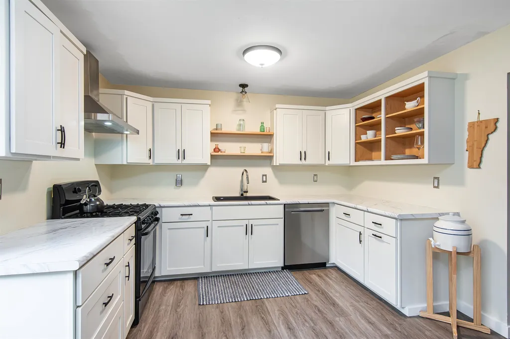 64 Sunset Drive Burlington VT 05408