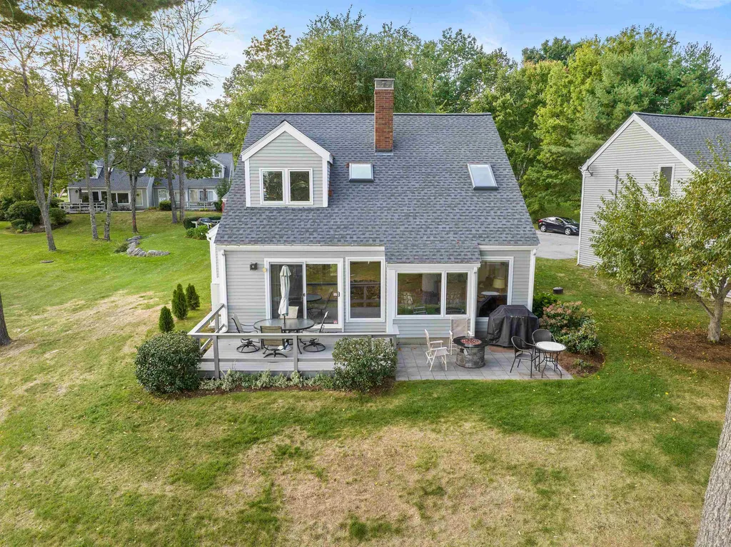 25 Constellation Drive Laconia NH 03246