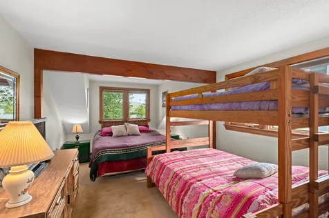 25 Constellation Drive Laconia NH 03246