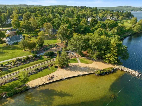 25 Constellation Drive Laconia NH 03246