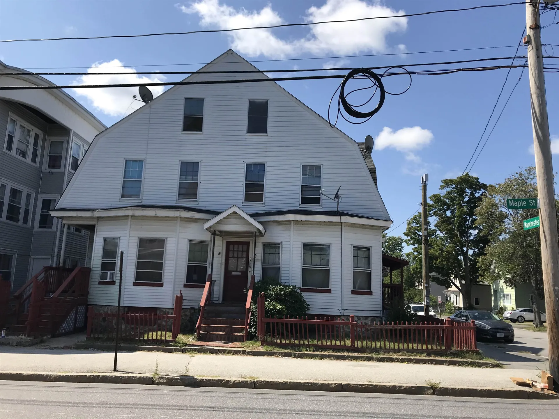 422 Maple Street Manchester NH 03103