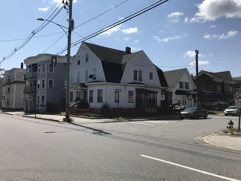 422 Maple Street Manchester NH 03103