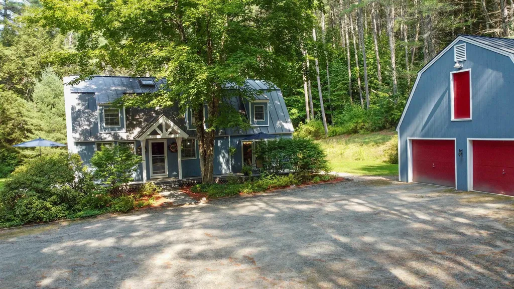 318 Tichenor Road Hartford VT 05059