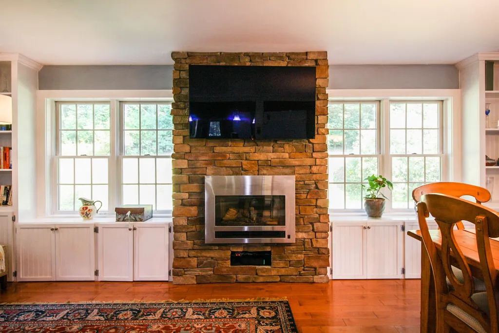 318 Tichenor Road Hartford VT 05059