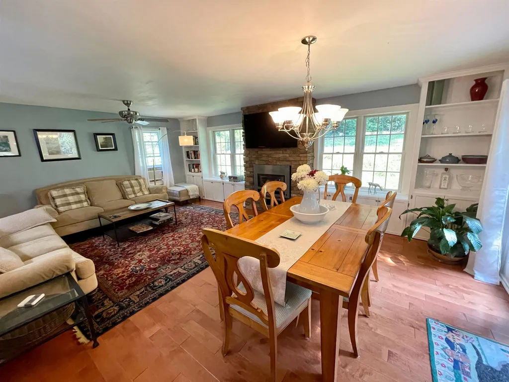 318 Tichenor Road Hartford VT 05059