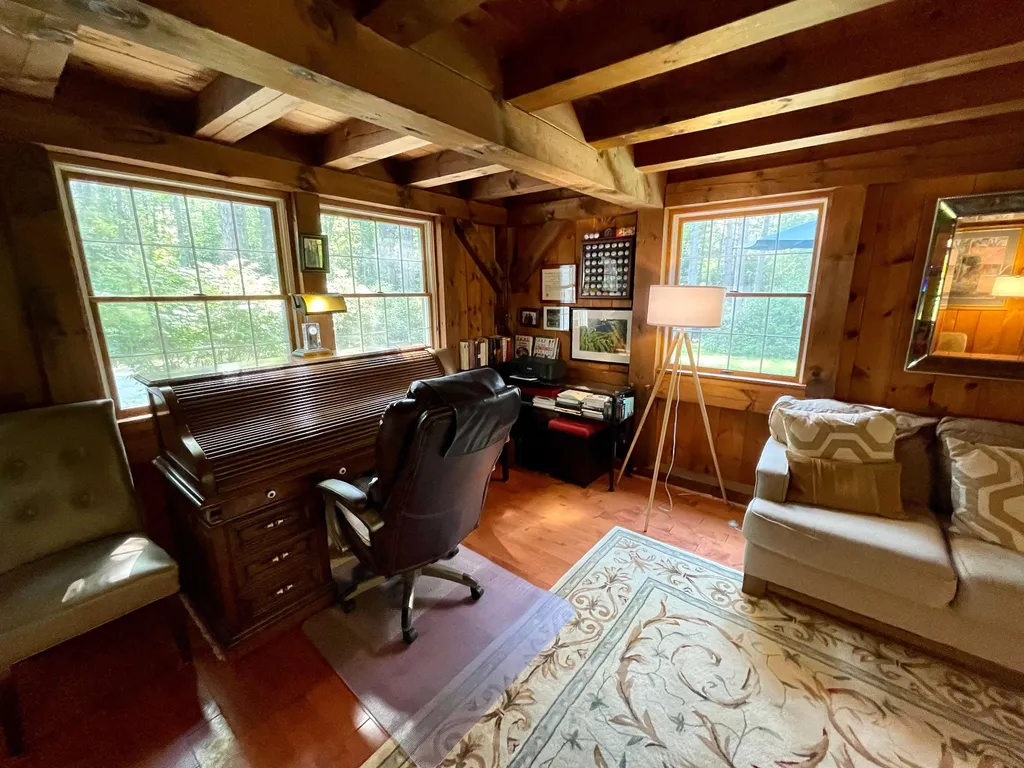 318 Tichenor Road Hartford VT 05059