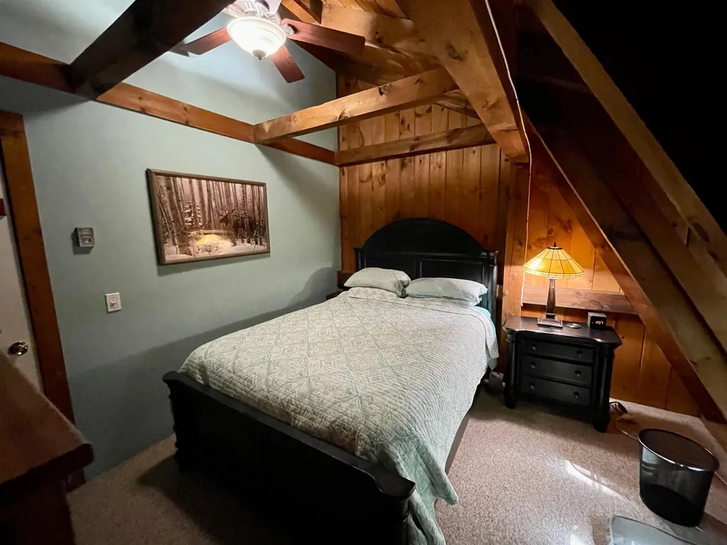 318 Tichenor Road Hartford VT 05059