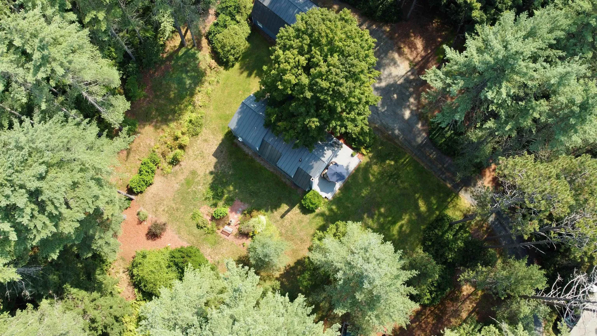 318 Tichenor Road Hartford VT 05059
