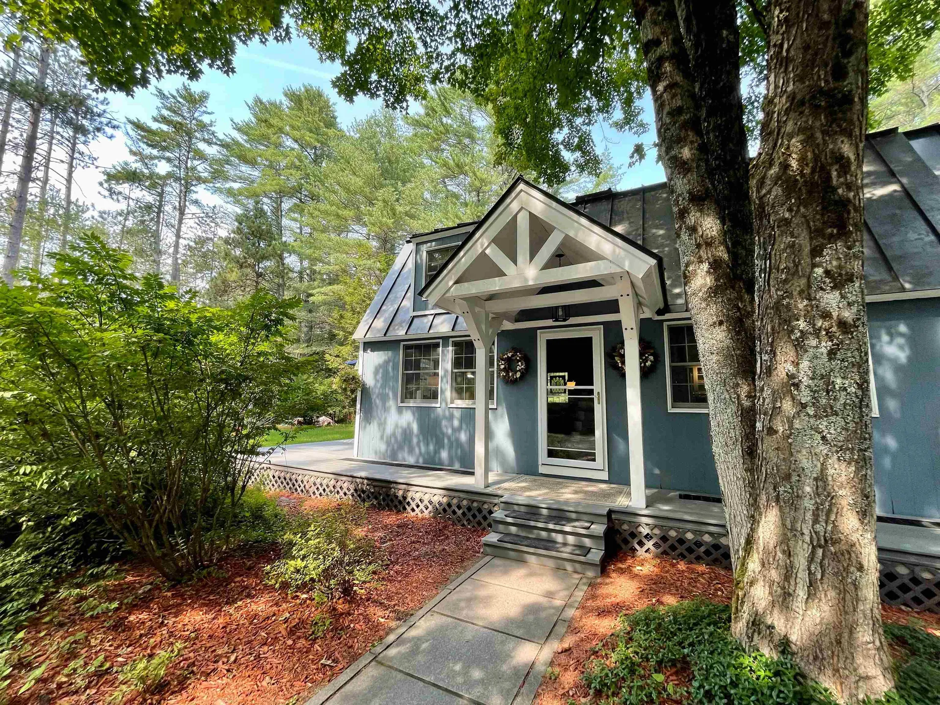 318 Tichenor Road Hartford VT 05059