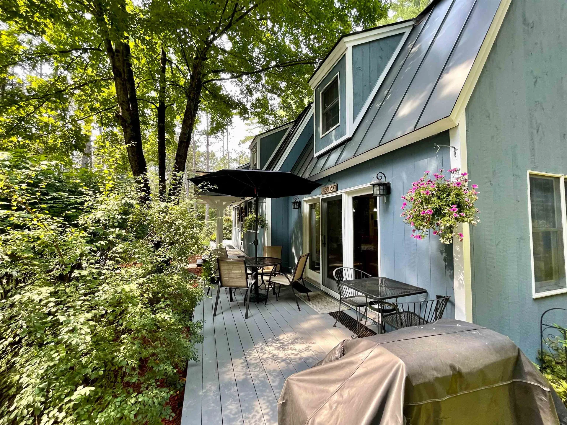 318 Tichenor Road Hartford VT 05059