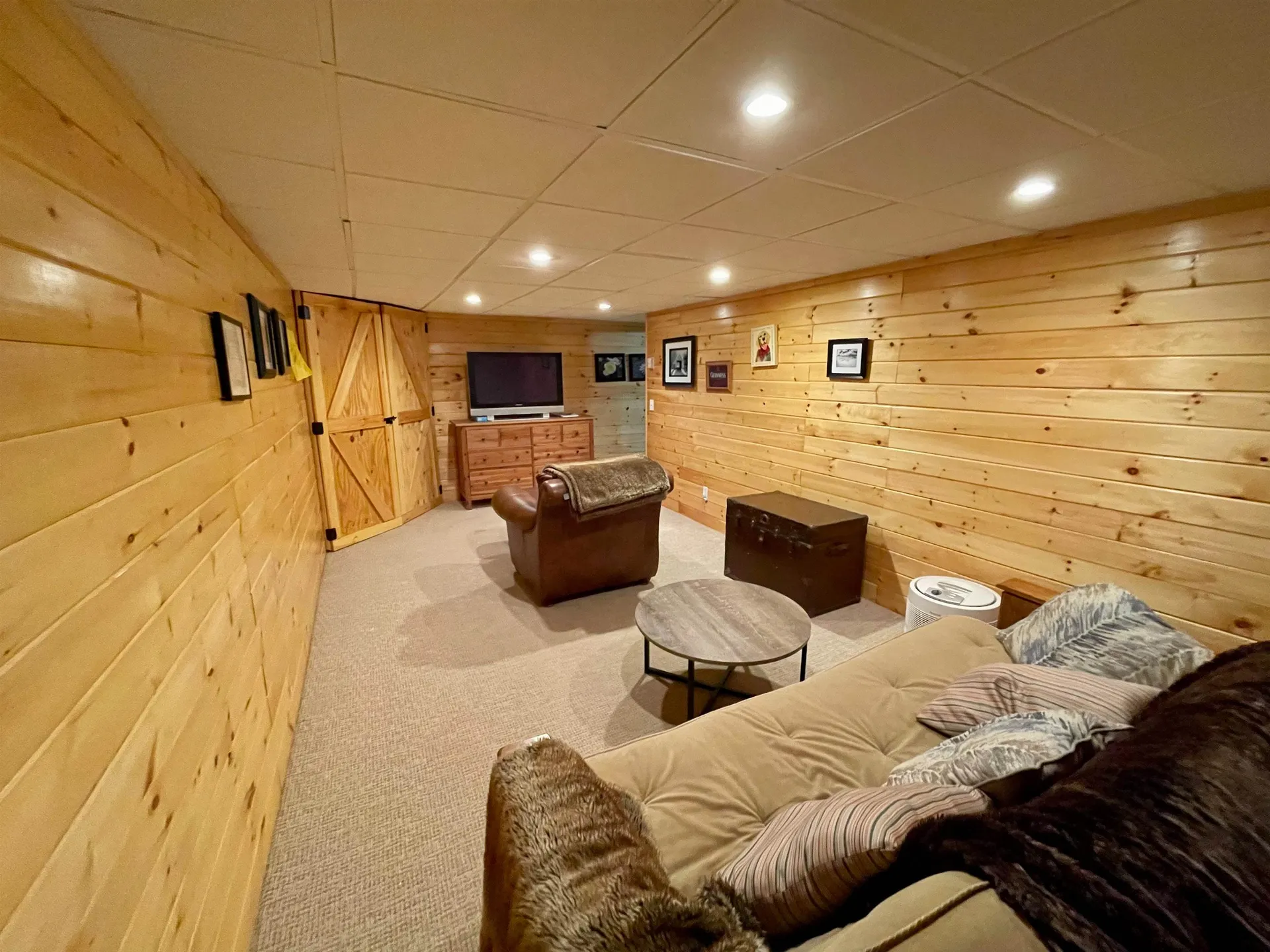 318 Tichenor Road Hartford VT 05059