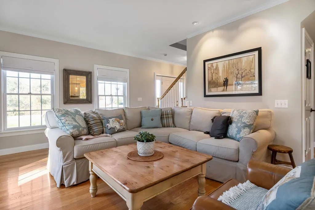10 Christie Lane Stratham NH 03885
