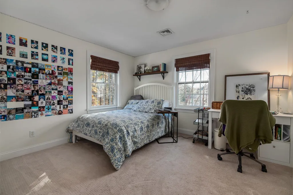 10 Christie Lane Stratham NH 03885