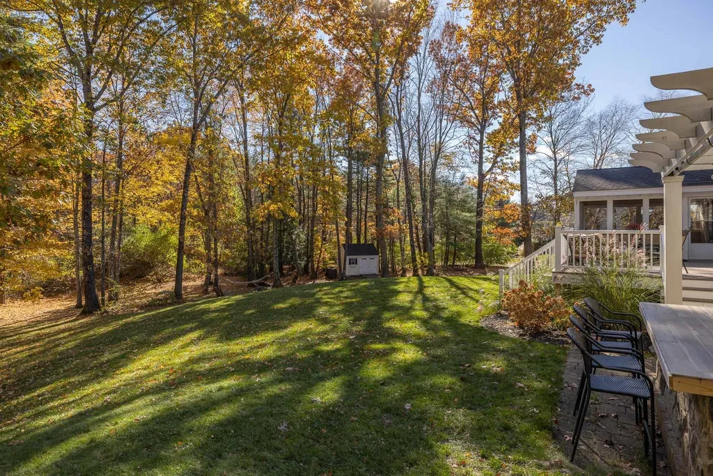 10 Christie Lane Stratham NH 03885