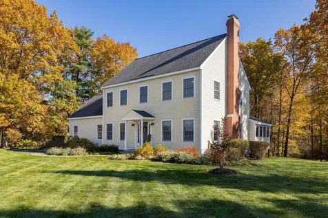 10 Christie Lane Stratham NH 03885