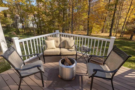 10 Christie Lane Stratham NH 03885