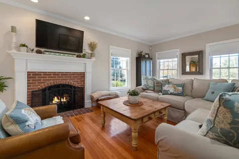 10 Christie Lane Stratham NH 03885