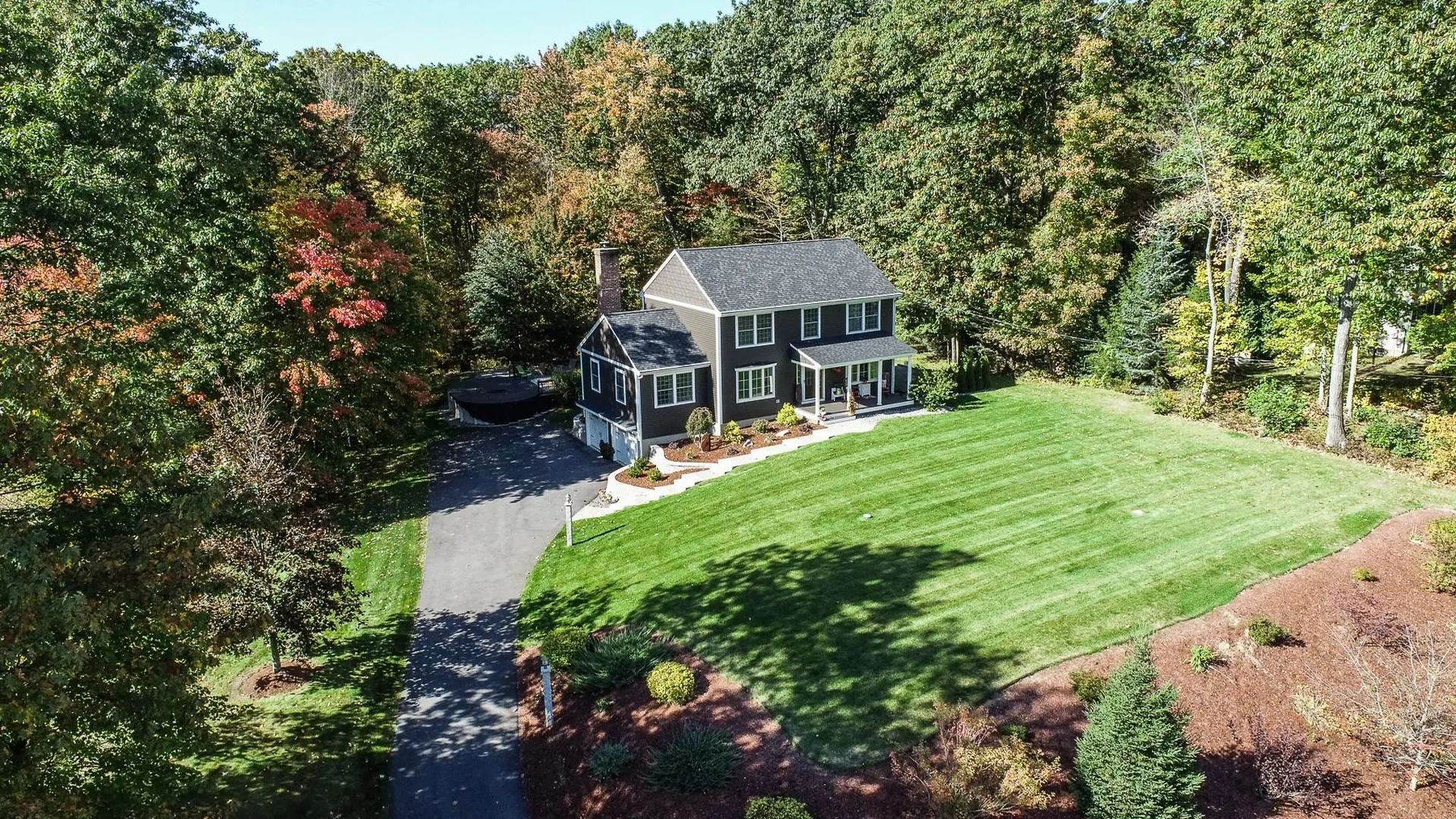 25 Gailor Lane Hooksett NH 03106
