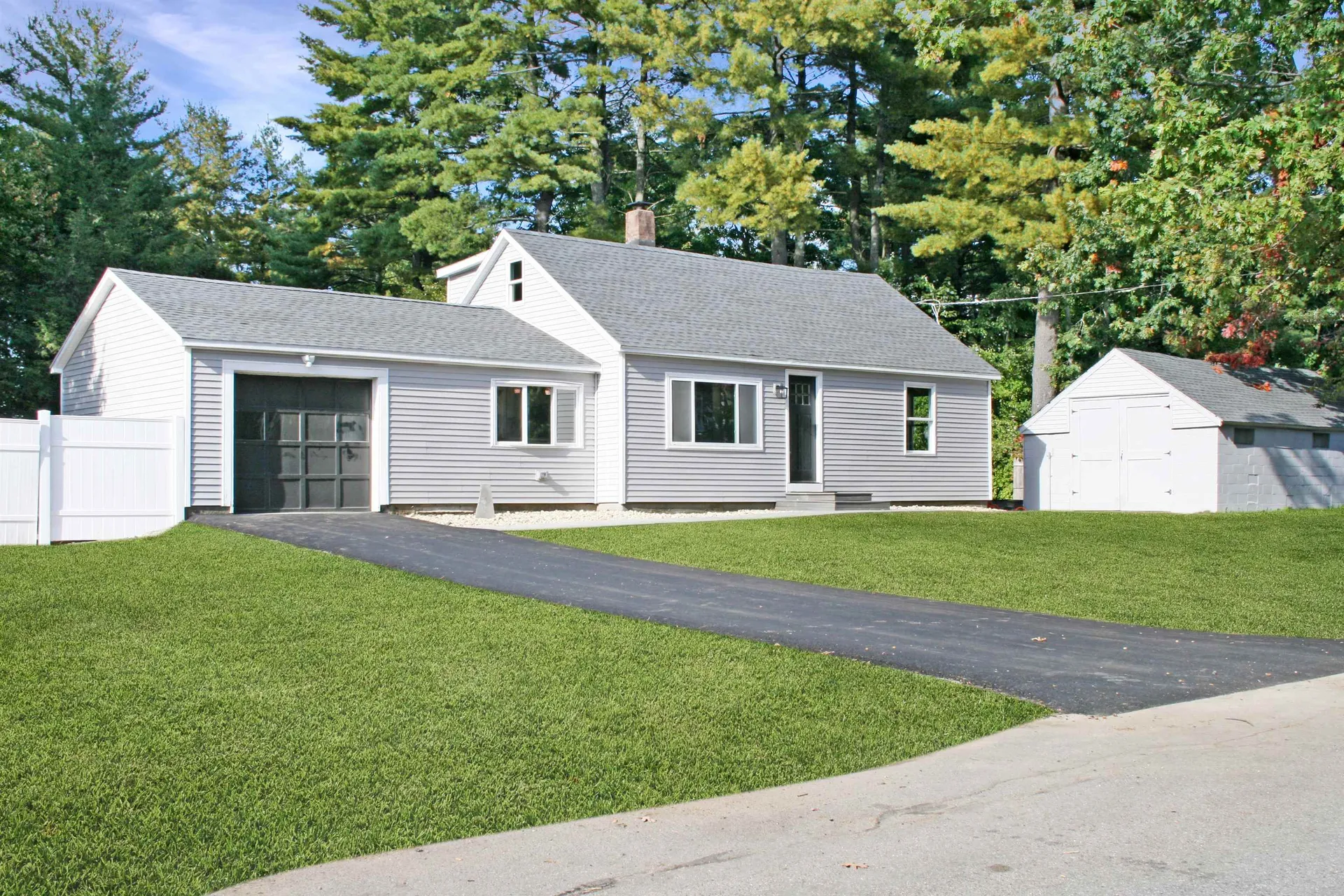 17 East Chamberlain Road Merrimack NH 03054