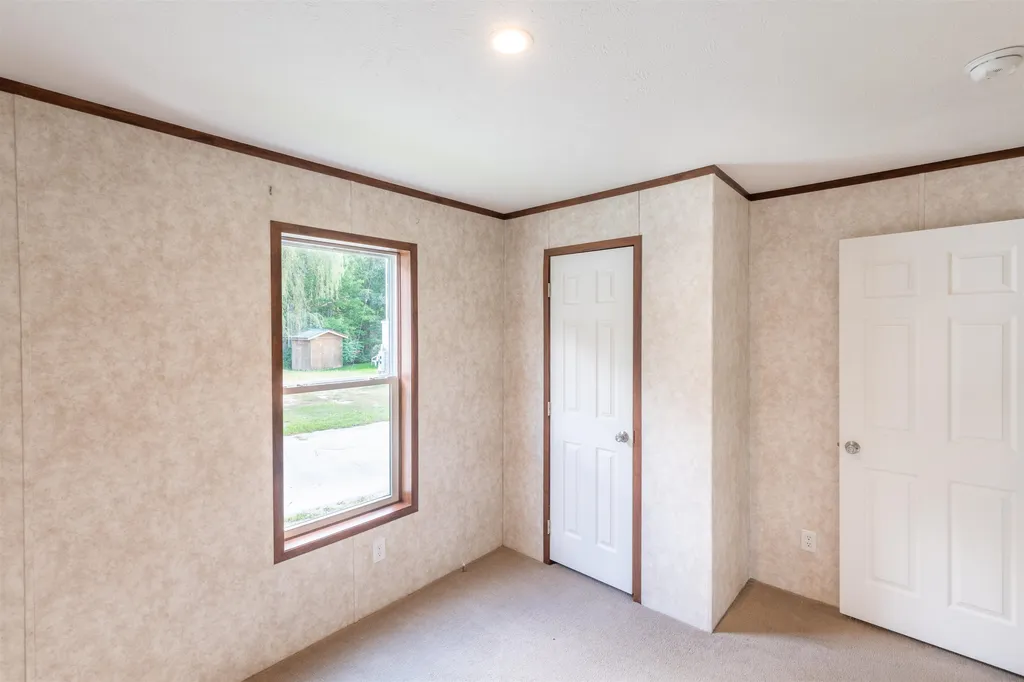24 Harmony Drive Haverhill NH 03785
