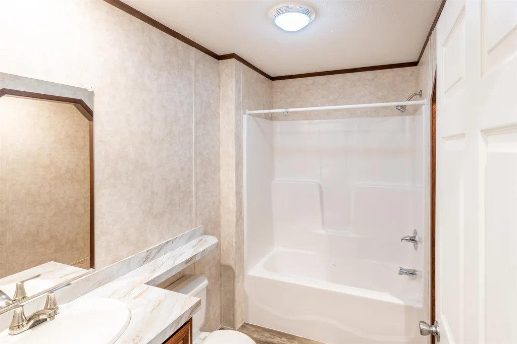 24 Harmony Drive Haverhill NH 03785