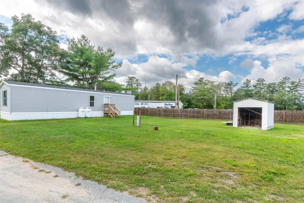 24 Harmony Drive Haverhill NH 03785