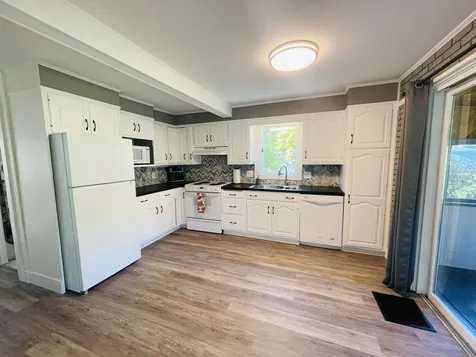 43 Bronson Street Littleton NH 03561