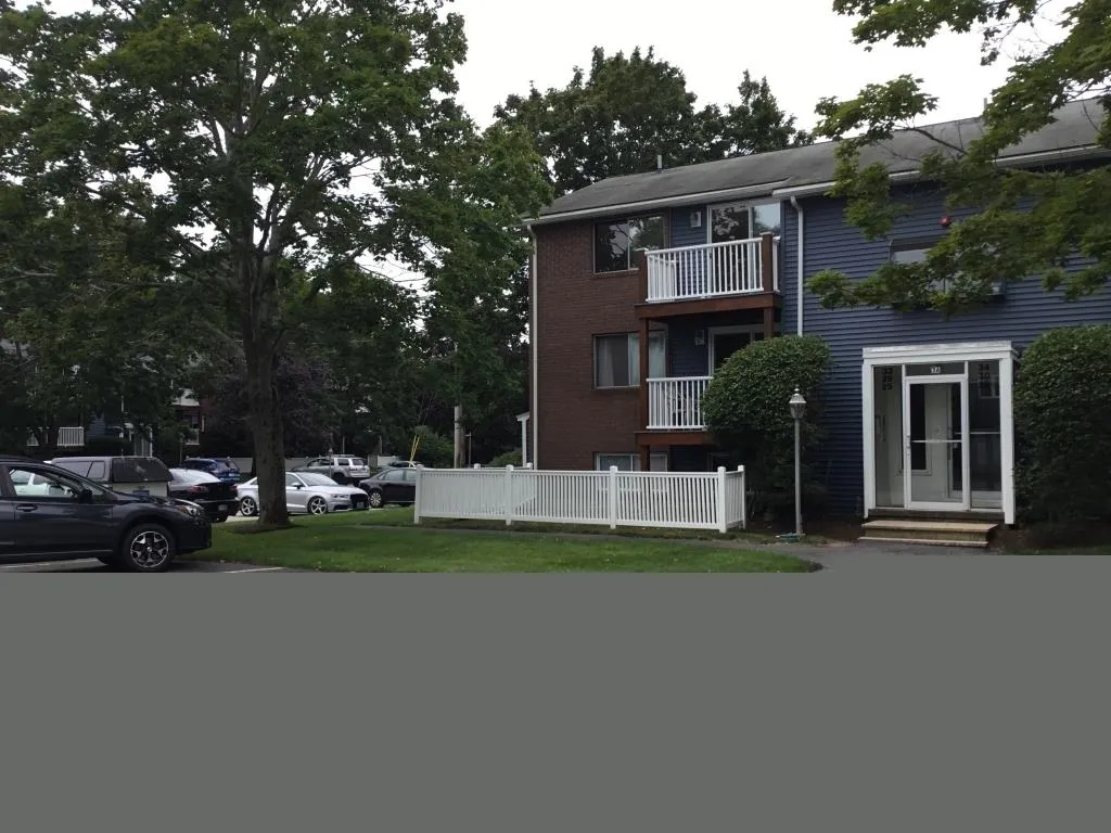 33 Seabury Hampton NH 03842