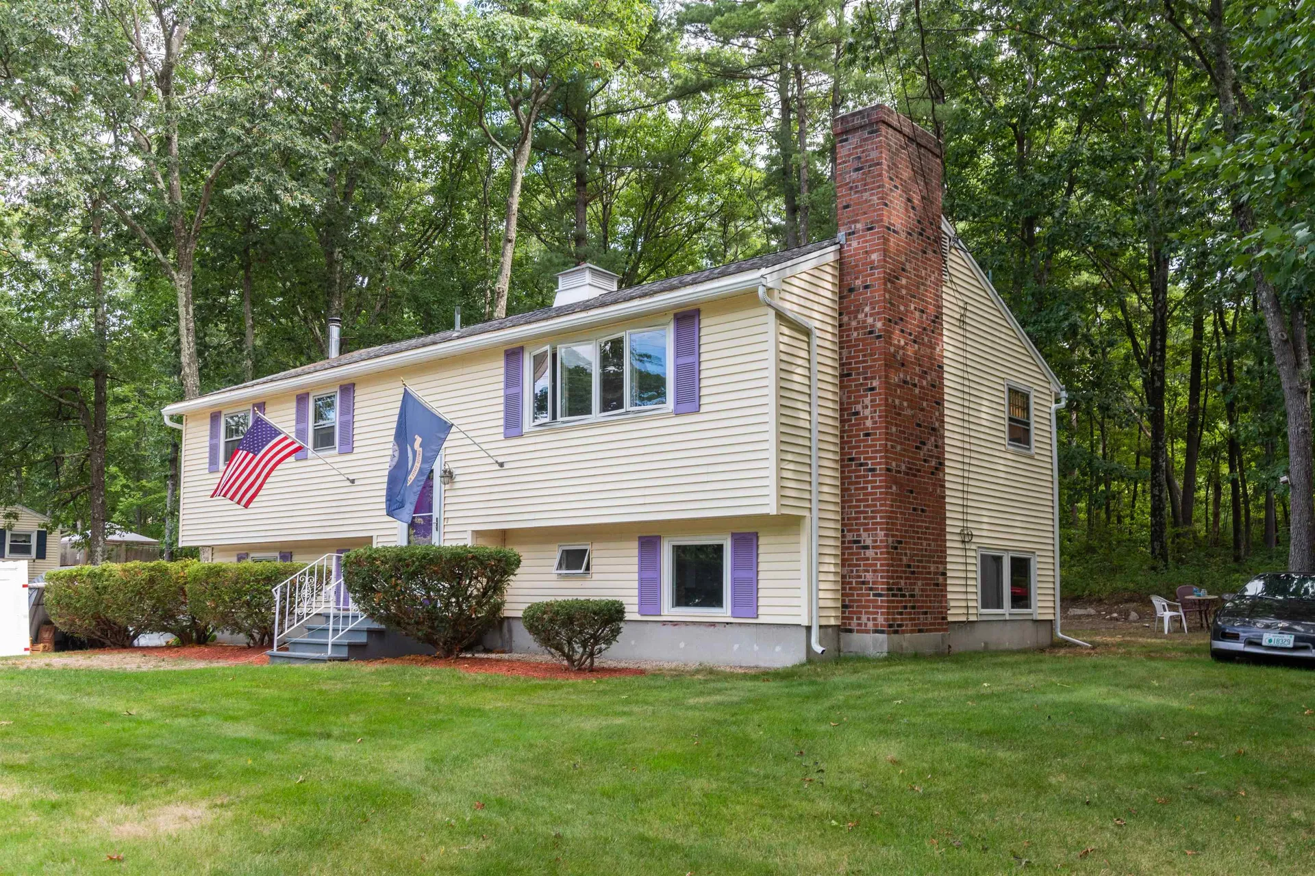 46 Brady Avenue Derry NH 03038