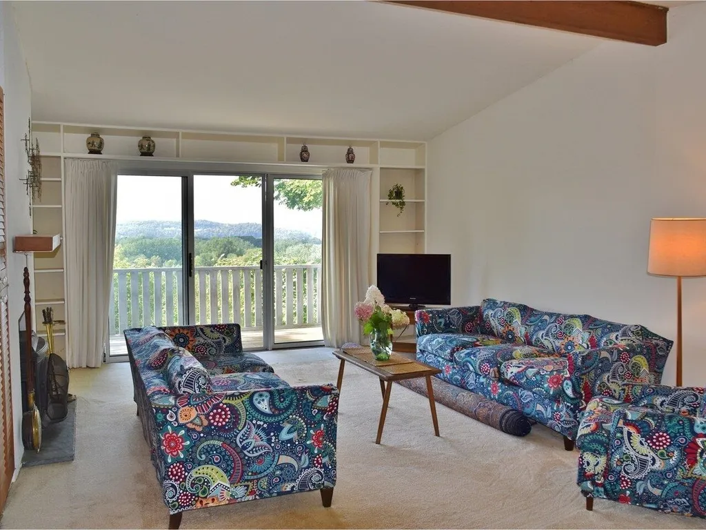 272 Pierson Drive Shelburne VT 05482