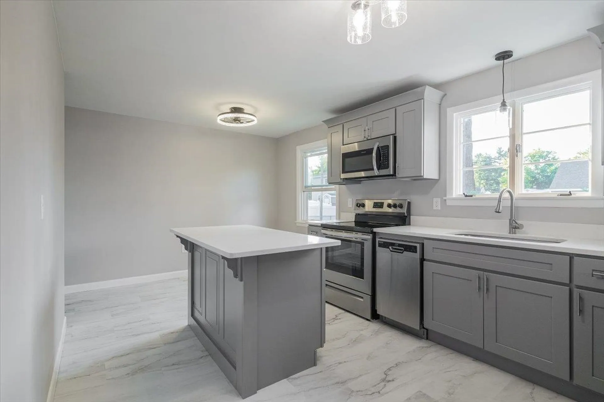 270 Broad Street Nashua NH 03063