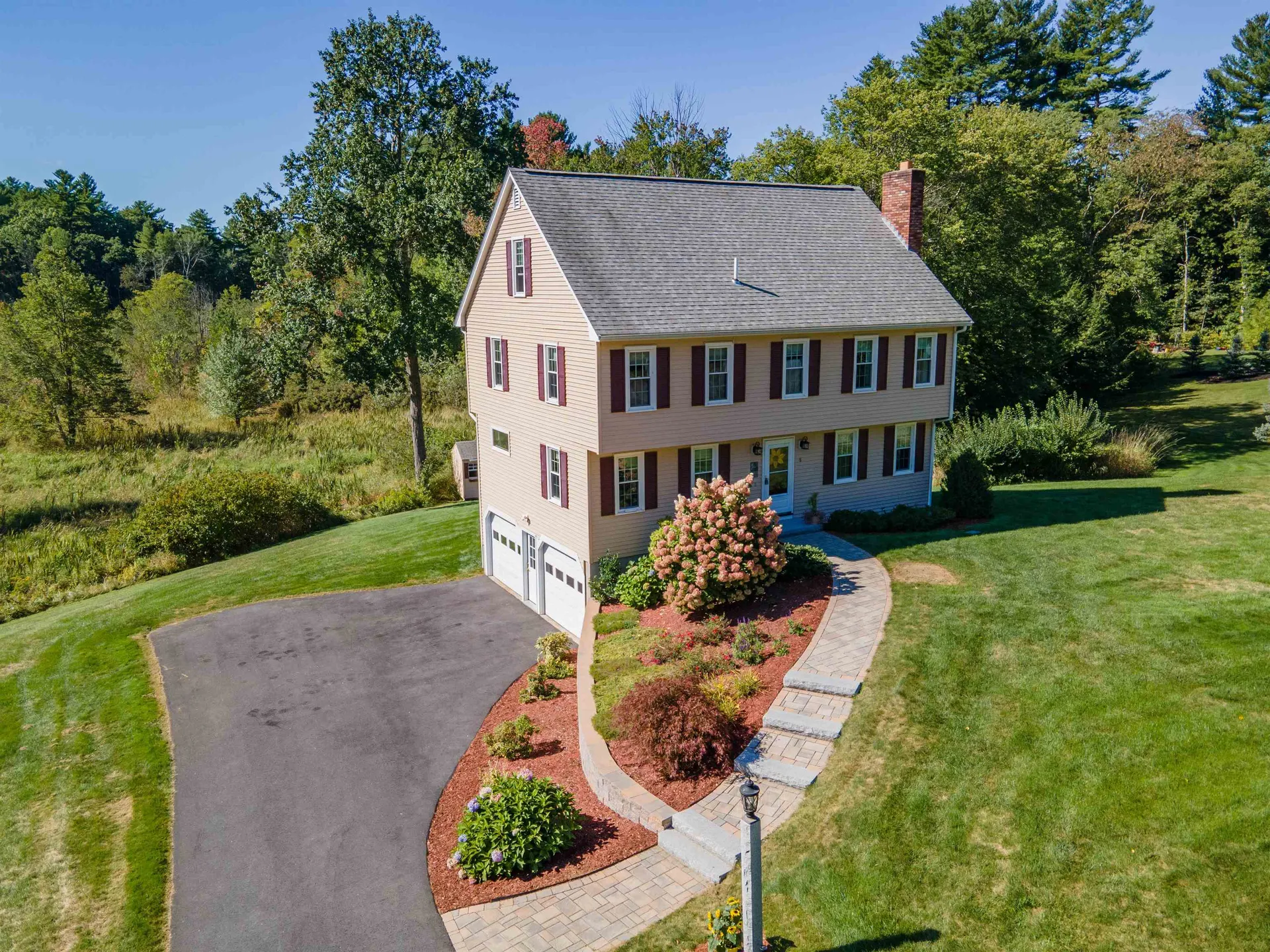 5 John Street Londonderry NH 03053