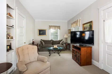 393 Shelburne Road Burlington VT 05401