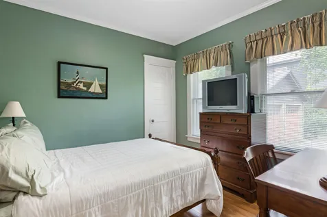 393 Shelburne Road Burlington VT 05401