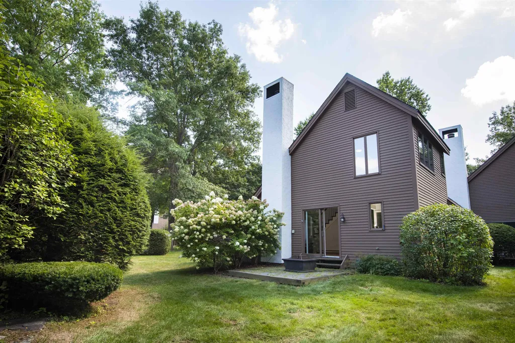 807 Murphys Road Hartford VT 05059