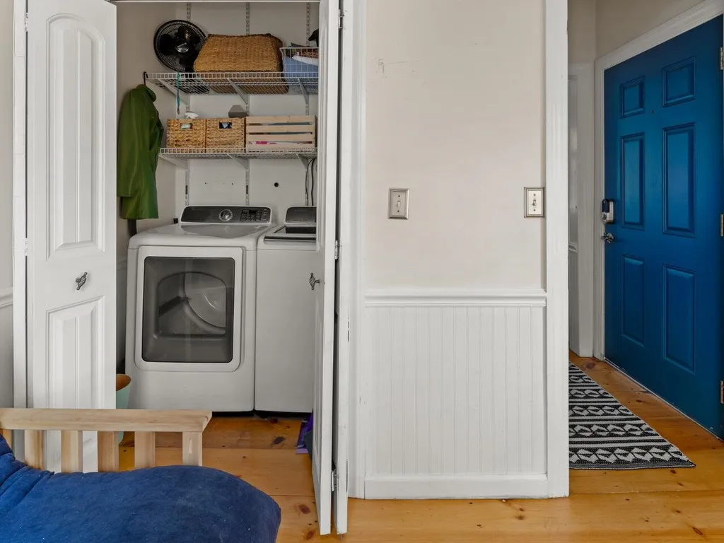 103 Maple Street Burlington VT 05401