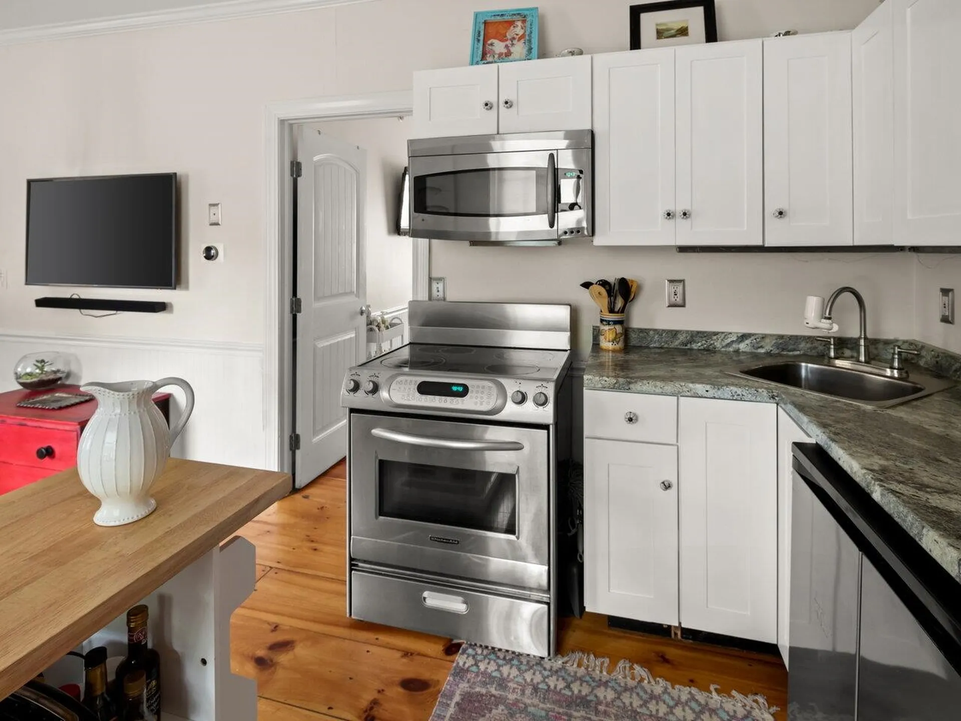 103 Maple Street Burlington VT 05401