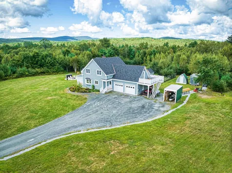 413 Oak Street Newport NH 03773