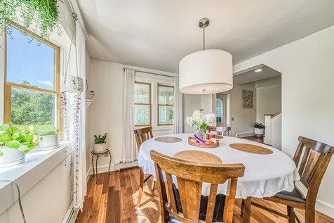 413 Oak Street Newport NH 03773