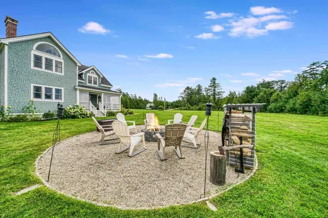 413 Oak Street Newport NH 03773