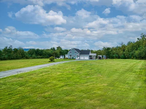 413 Oak Street Newport NH 03773